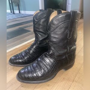 Tecova’s Men’s 10.5 Wide Black The Cole